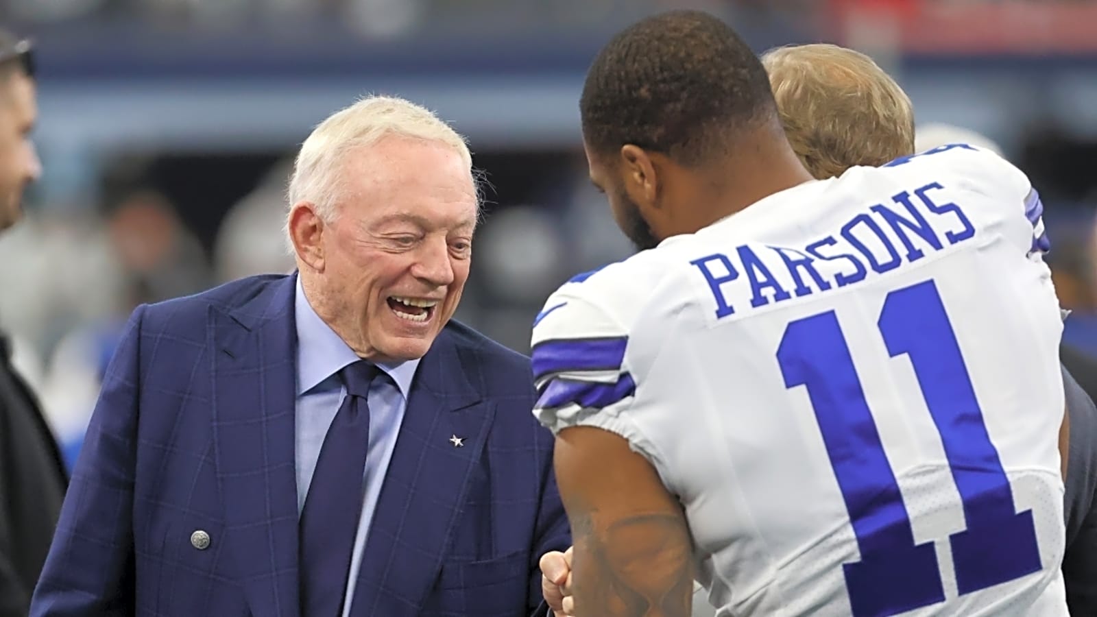 Micah Parsons contract dispute: Jerry Jones reveals latest holdup in discussions with Dallas Cowboys star