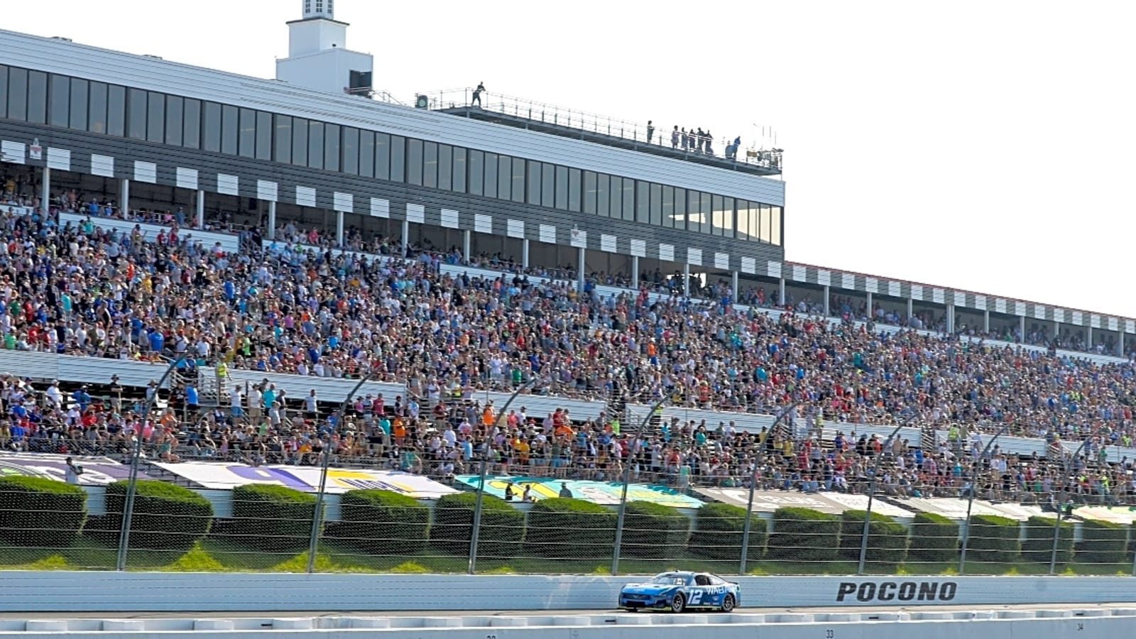 Kevin Harvick circles drivers to watch this weekend at Pocono
