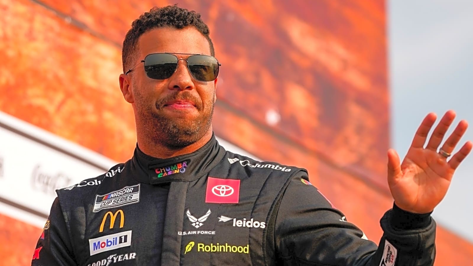 Bubba Wallace makes statement on mustache following Michigan, leaves caveat