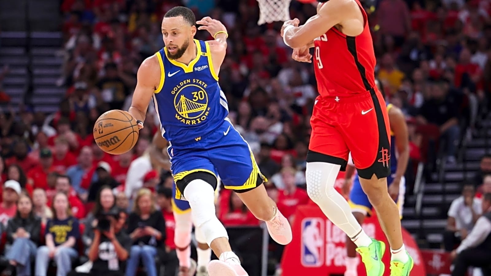 Steph Curry wears Keisei Tominaga’s ‘Sakura’ signature shoe in NBA Playoff win over Houston Rockets