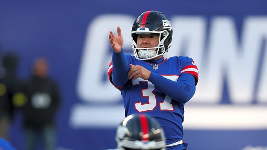 Giants Waive K Younghoe Koo, Claim LB Caleb Murphy