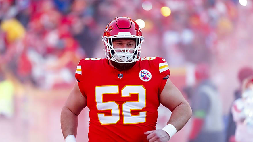 Chiefs center Creed Humphrey nominated for top NFL honor