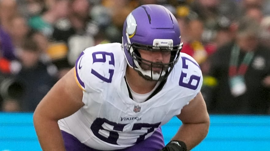 Buccaneers Bring Back Familiar Face