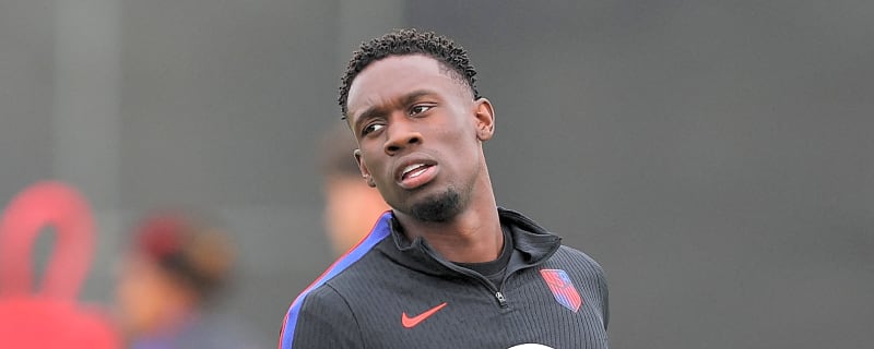 Former referee sounds off on controversial Folarin Balogun red card