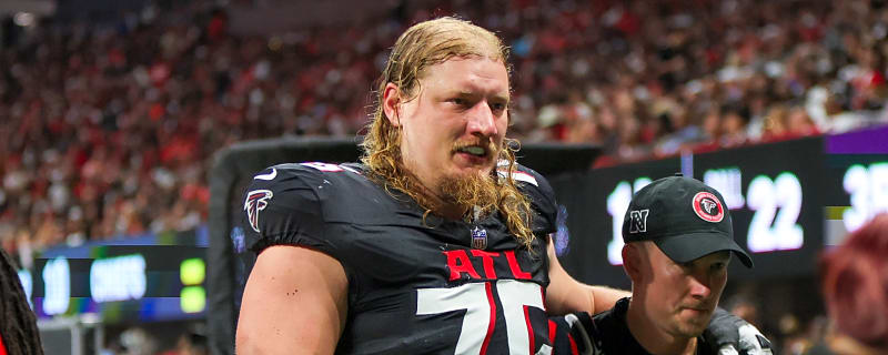 Falcons lose key offensive lineman for the season
