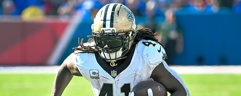 Saints' Alvin Kamara breaks silence on Travis Etienne signing