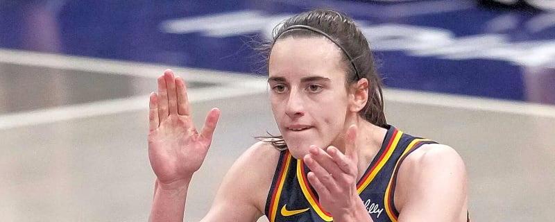 Caitlin Clark seemingly threatened to call league on referee Michael Price