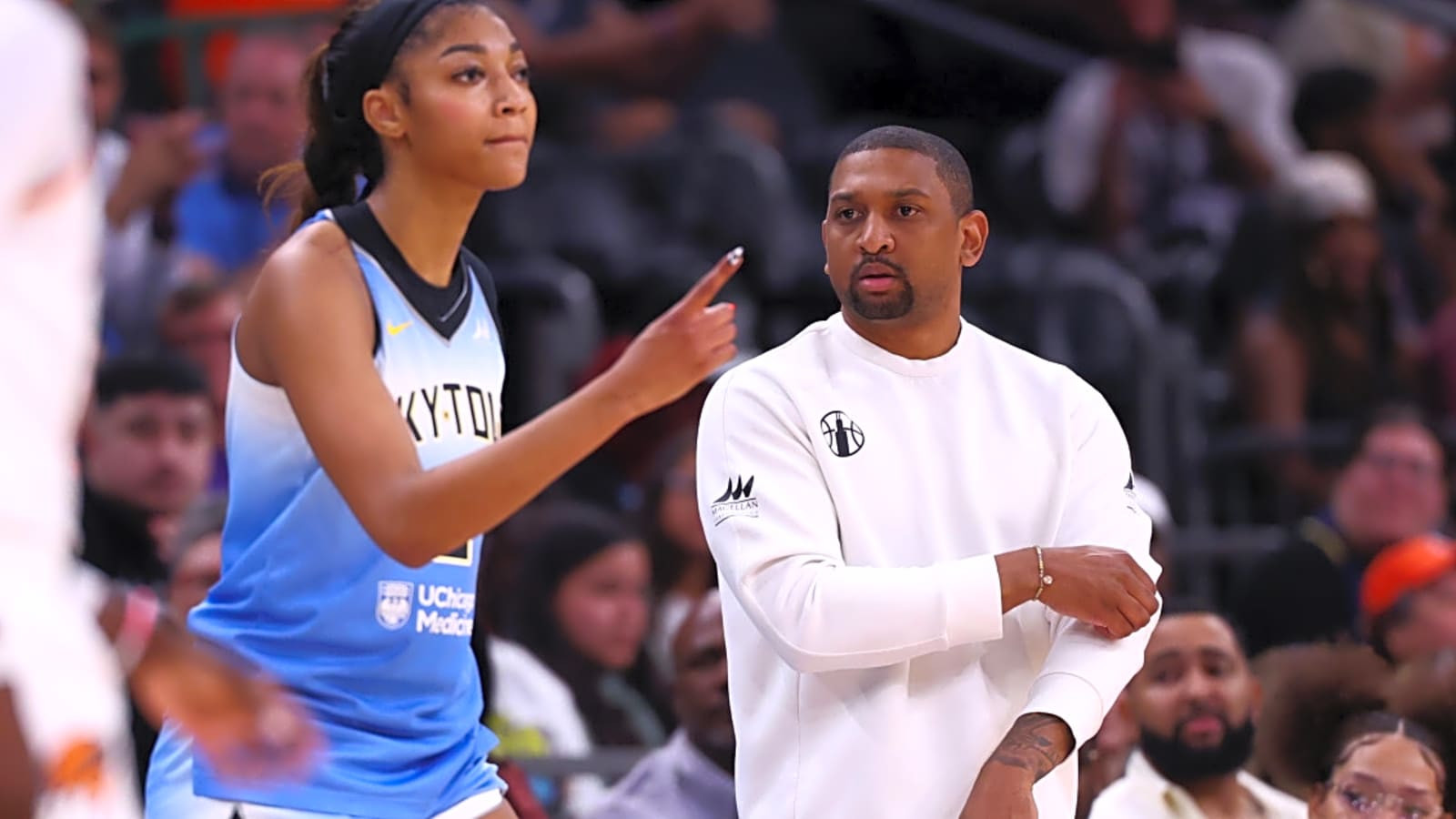 Chicago Sky Make Decision on Sunday Amid Angel Reese Punishment