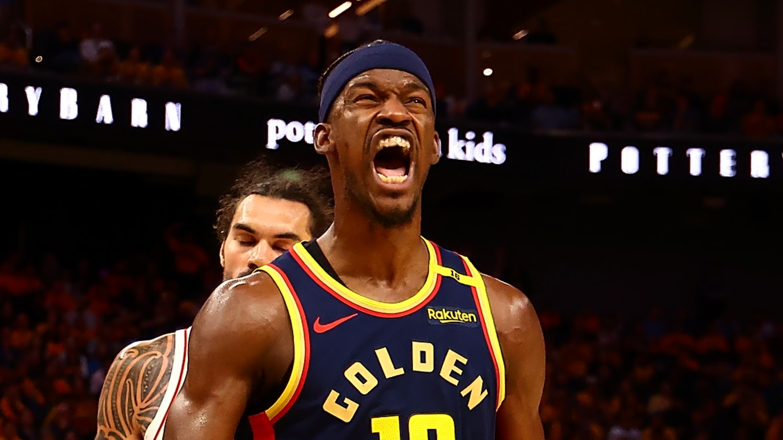 Jimmy Butler ties Michael Jordan playoff record