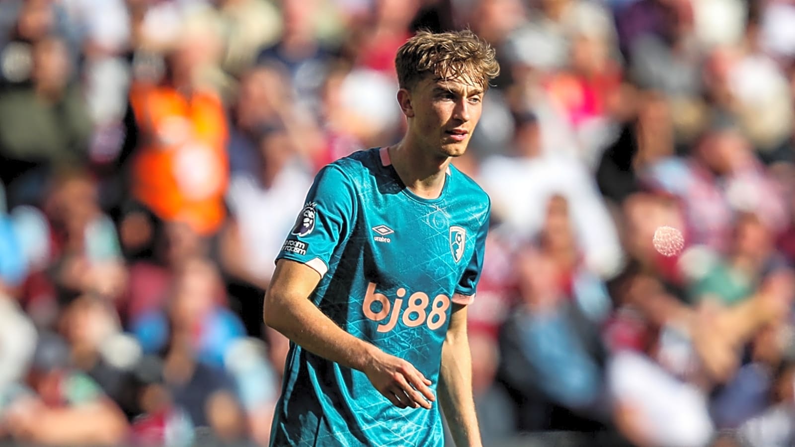 Sky journalist goes against Matt Law and everyone else to debunk huge Chelsea transfer story