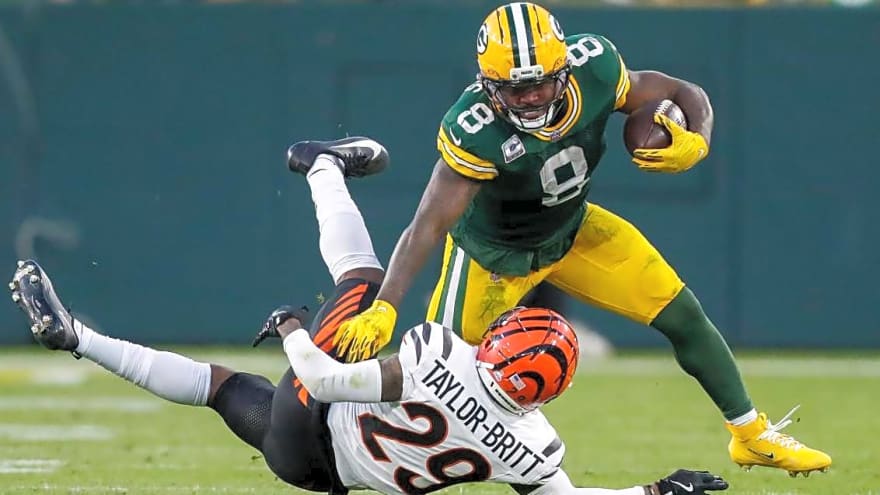 Packers Pro Bowl player faces massive season ahead as his long-term future with the team quietly hangs in the balance