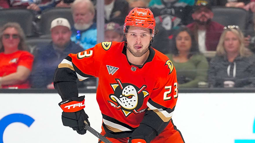 Ducks reward their franchise cornerstone with huge extension