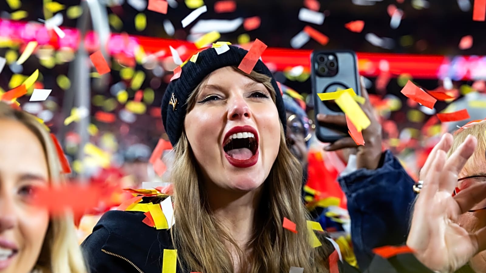 Taylor Swift subtly shows love for Travis Kelce in perfect way, proving she really is his No. 1 fan