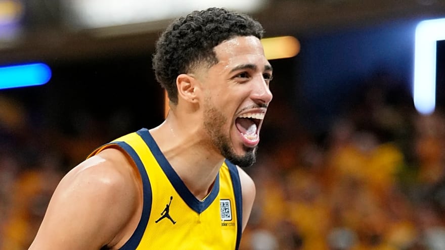 Which players are excelling and disappointing midway through NBA Finals?