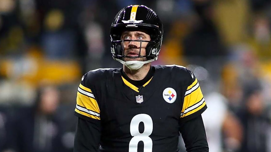Steelers Insider Drops Bombshell That Links Aaron Rodgers To Pat Freiermuth Being Ignored In 2025