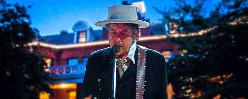 59-year-old Bob Dylan song played for the 1st time during summer tour premiere show