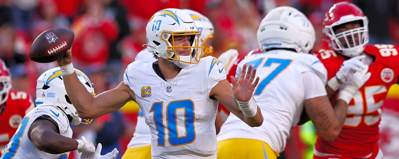 Still Winless, the Chargers Need to Make a Change