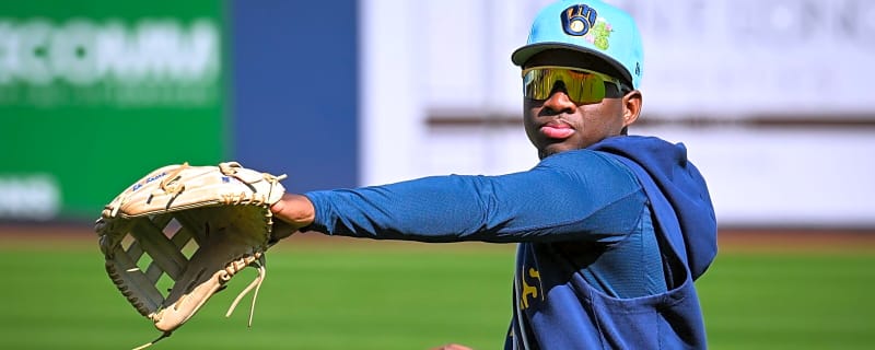 Brewers Holding Off On Luis Lara Promotion Is the Right Move
