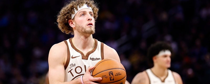 The Warriors’ Poor Free Throw Shooting Is a Major Issue