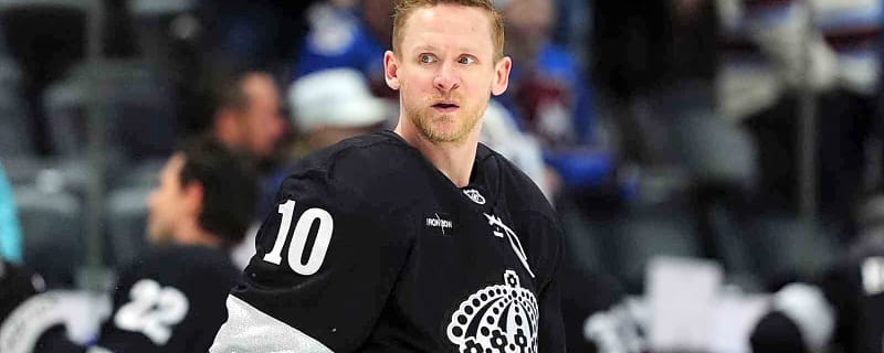 Kings’ Corey Perry dishes 500th NHL assist in style vs. Stars
