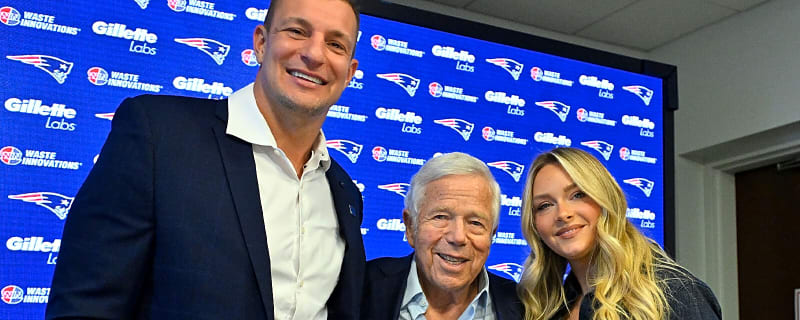 Robert Kraft, Rob Gronkowski take hilarious shots at Jets during Patriots retirement announcement