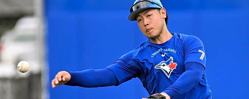 Blue Jays’ Kazuma Okamoto goes to 1st base school with Vladimir Guerrero Jr