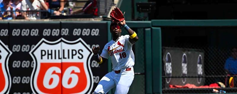 Cardinals’ Jordan Walker super casually robs Tyler Soderstrom of a home run