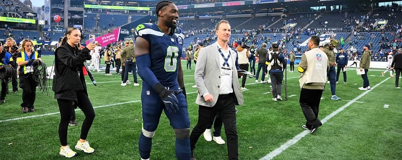Seahawks’ DeMarcus Lawrence sends NSFW warning to offenses after shutting out Vikings