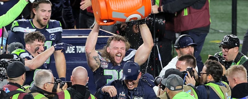 Seahawks’ Brady Russell had hand surgery with Jake Bobo before Super Bowl LX