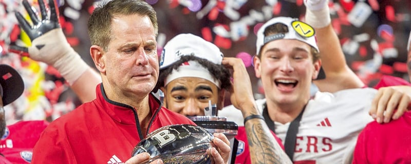 Indiana head coach Curt Cignetti’s no brainer reaction to Fernando Mendoza’s Heisman case