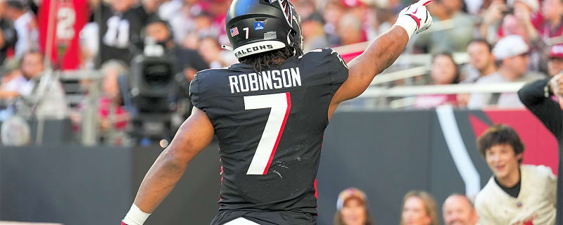Falcons’ Bijan Robinson gets ‘real deal’ Kirk Cousins take after hitting 2,000-yard milestone