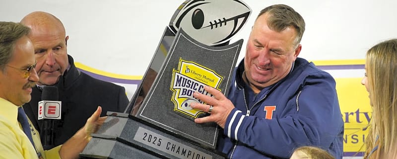 Illinois football rumors: Bret Bielema earns NFL buzz after historic run