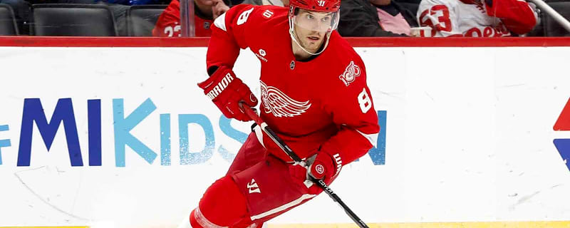 Red Wings sign key veteran defenseman to $11.55 million contract extension