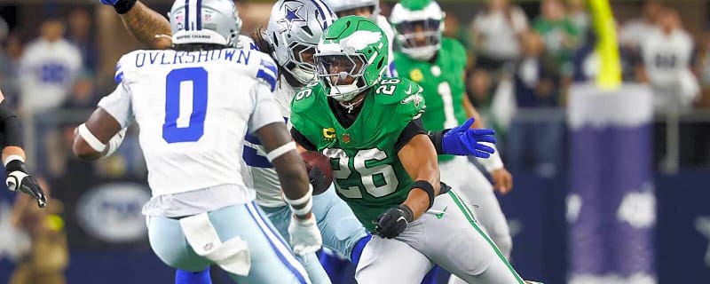 Eagles’ Saquon Barkley coughs up costly fumble amid bonkers Cowboys comeback