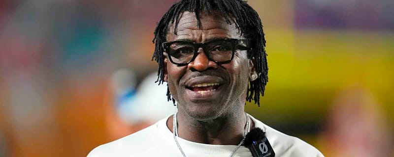 Michael Irvin trolls Cowboys’ Dak Prescott with ‘ball boy’ quip