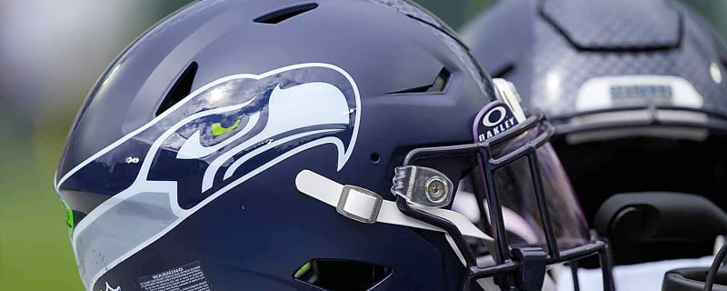 Seahawks host ex-1st round pick DE ahead of NFL Draft