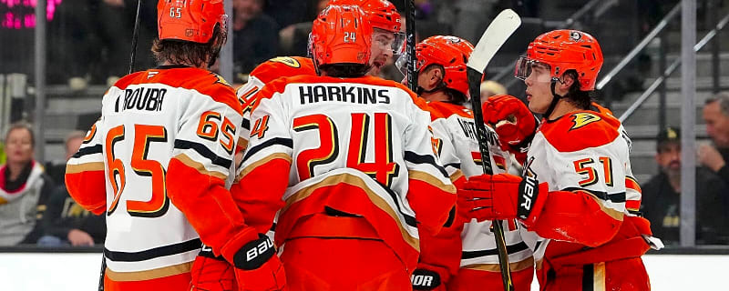  The Ducks’ ‘odd man out’ after Leo Carlsson offer sheet