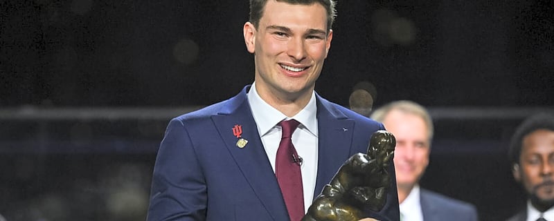 Indiana football star Fernando Mendoza earns ‘most elite’ accolade from Deontae Lawson