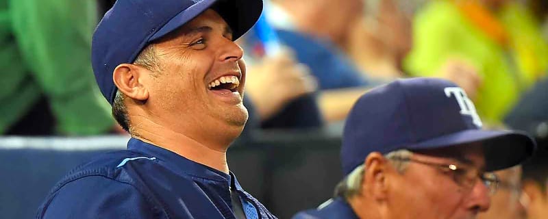 MLB Broadcast catches fan’s wardrobe malfunction during Cubs-Rays game