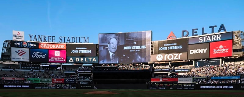 Yankees players make rare gesture during John Serling tribute