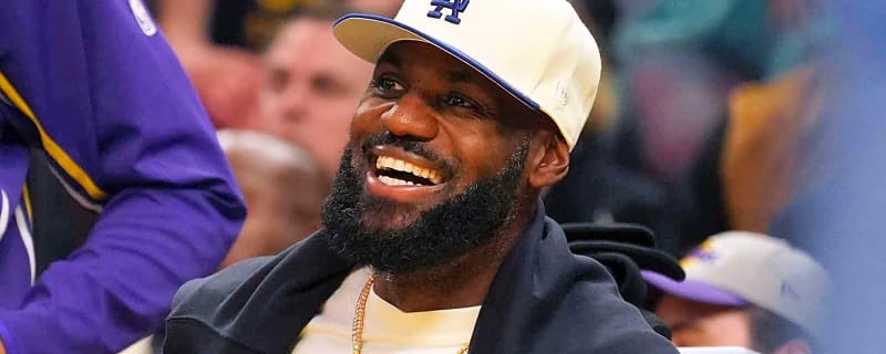 Lakers’ LeBron James shares 6-word message on Chris Paul’s retirement