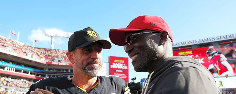 Steelers' Aaron Rodgers Has Daring Comments For Buccaneers' Glazer Family