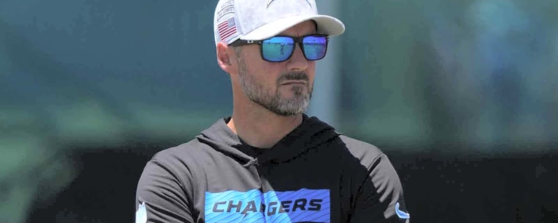 Cardinals, Dolphins headline updated Chargers’ Jesse Minter head coach interview requests