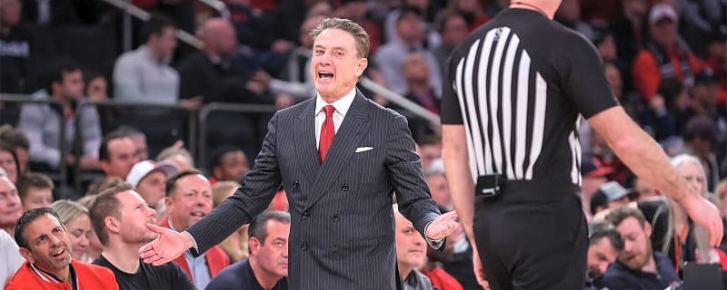 St. John’s ride UConn win into AP top 20