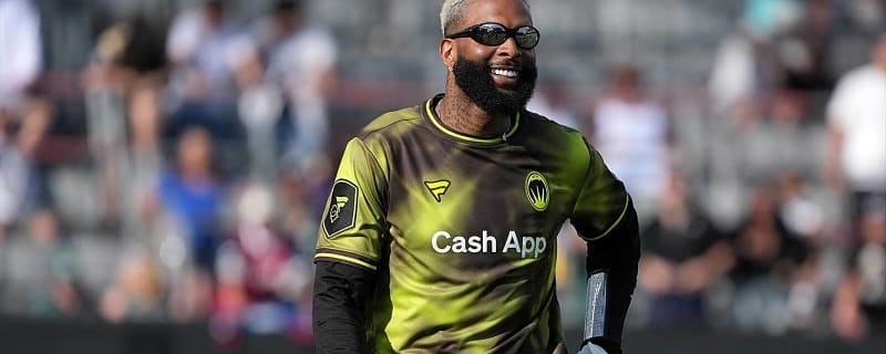 Odell Beckham Jr. spotted talking to Giants’ John Harbaugh after reunion tease