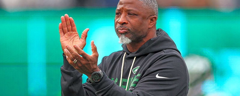 Jets’ Aaron Glenn sets up battle royale for QB2 behind Geno Smith