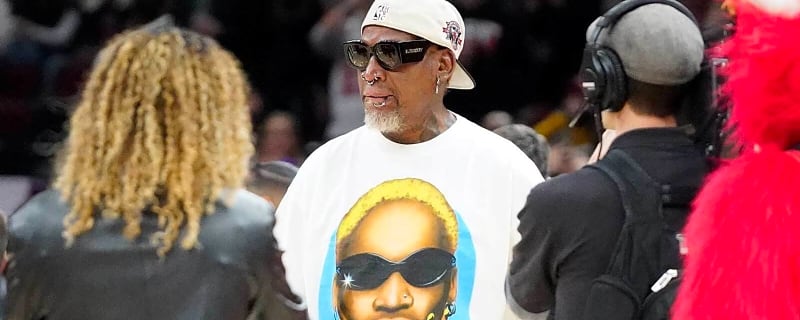 Watch Dennis Rodman, Alonzo Mourning happily end 30-year beef