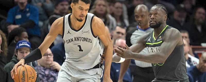 Timberwolves’ Julius Randle sends savage message to Victor Wembanyama without uttering a word