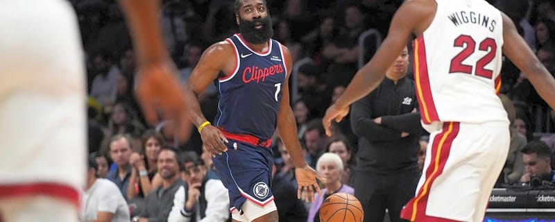 James Harden passes Carmelo Anthony on all-time NBA scoring list