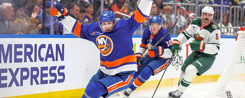  Islanders defenseman garnering trade interest after injury-shortened season